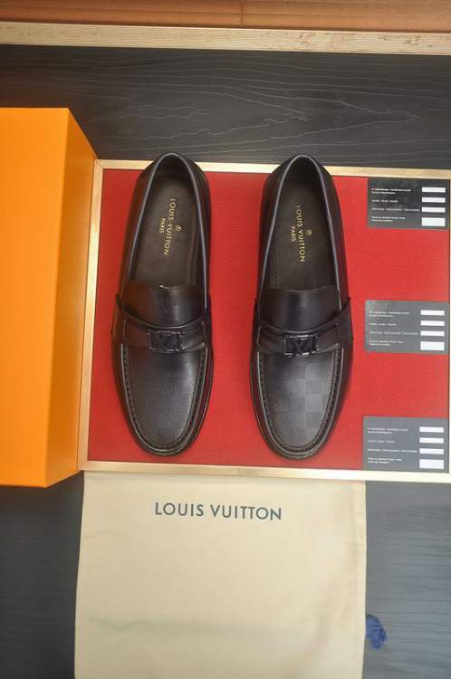 Picture of Louis Vuitton Shoes _SKULVsz39-45hnq014414778